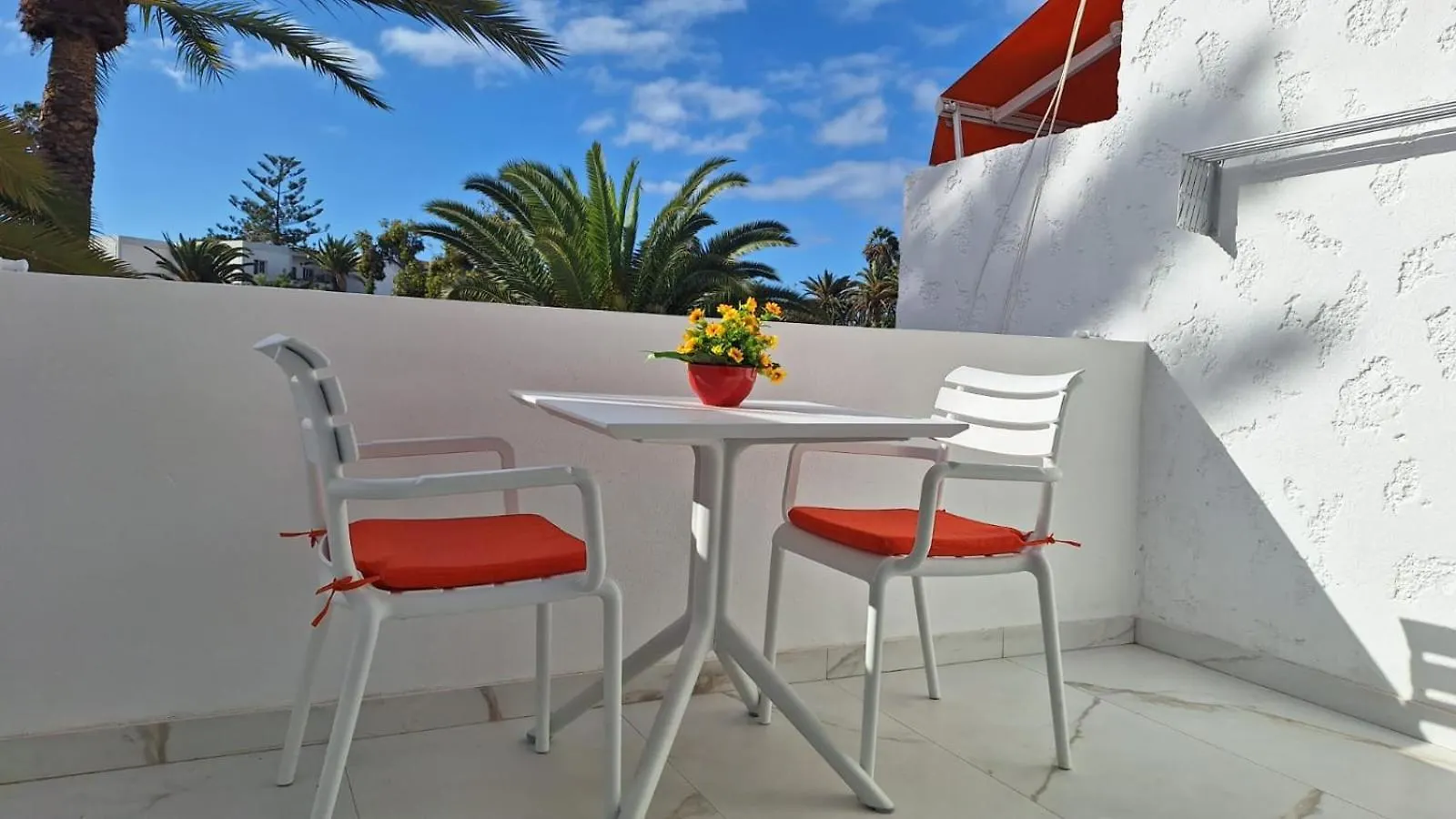Spring Studio Costa Del Silencio 0*,